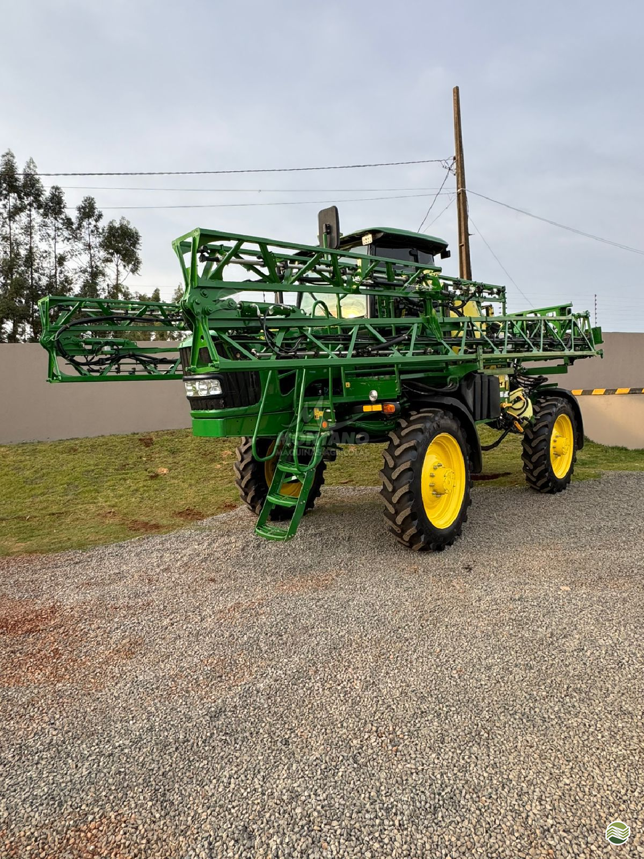 PULVERIZADOR JOHN DEERE JOHN DEERE 4630 Tração 4x4 Montano Máquinas Agrícolas LAGOA VERMELHA RIO GRANDE DO SUL RS